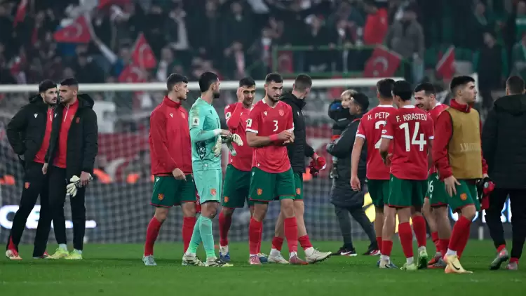 Bulgar basınından sert manşetler! "Resmen futbolun cücesiyiz!"