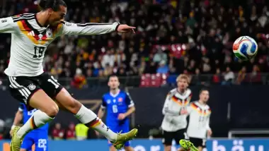 Leroy Sane Almanya’yı salladı: işte Galatasaray'ın yıldızı içn atılan manşetler