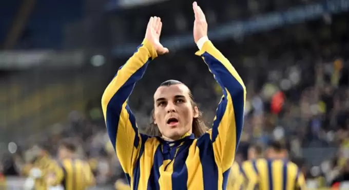 Fenerbahçe'de Çağlar Söyüncü'ye sürpriz talip!