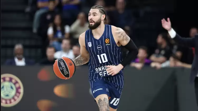 (Yazılı Özet) Anadolu Efes - Barcelona Maç Sonucu: 74-73