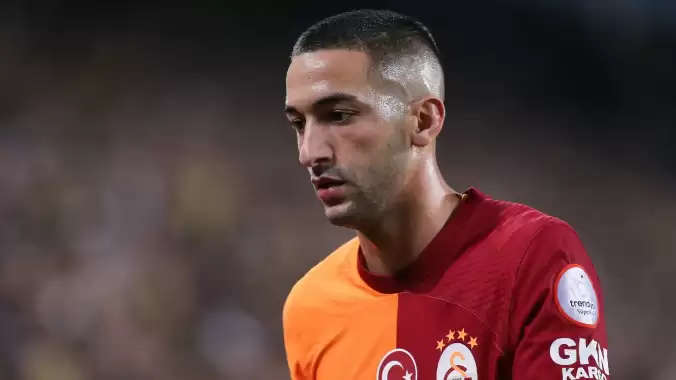 Eski Galatasaraylı yıldızın transferinin neden iptal olduğu ortaya çıktı! "Çok iyi bir oyuncu ama…"