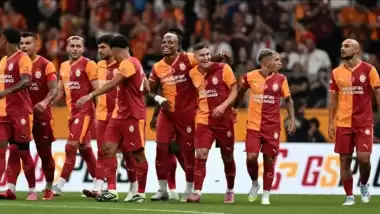 Galatasaray’da şok üstüne şok! Maça devam edemedi