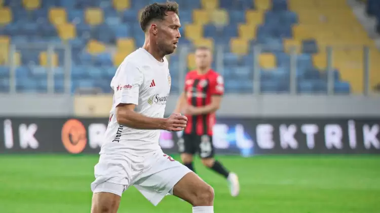 Süper Lig'in yabancı yıldızından çarpıcı açıklamalar: "Burada olduğum iki yılda beş teknik direktör değiştirdim!"