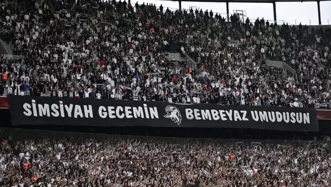 Beşiktaş tribünlerinden maçın ardından Sergen Yalçın ve yönetime tepki: "İstifa!"