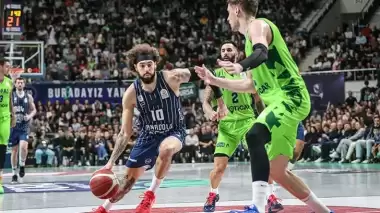 Alex Perez parladı, Tofaş evinde Anadolu Efes'i devirdi