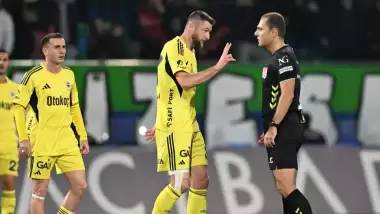 Trio, Fenerbahçe maçının tartışmalı pozisyonlarını yorumladı: "Kesinlikle yanlış"