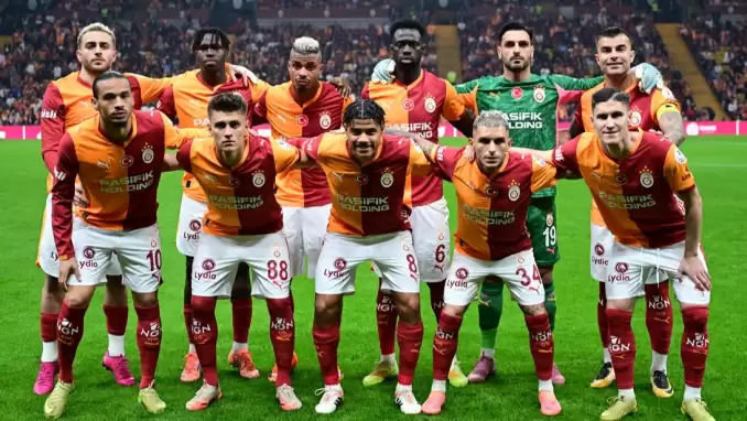 Galatasaray'da sağ bek krizi! Fenerbahçe derbisine sürpriz isim...