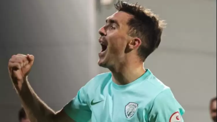 (Yazılı Özet) Serik Spor - Sarıyer FK Maç Sonucu: 3-0