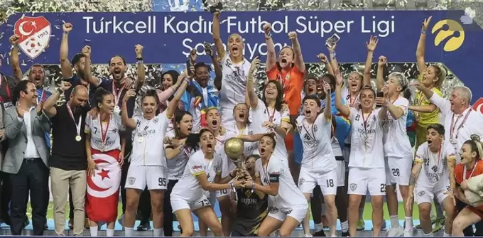 Eski şampiyonun şoke eden hali! Dünya rekorundan tersine rekora...