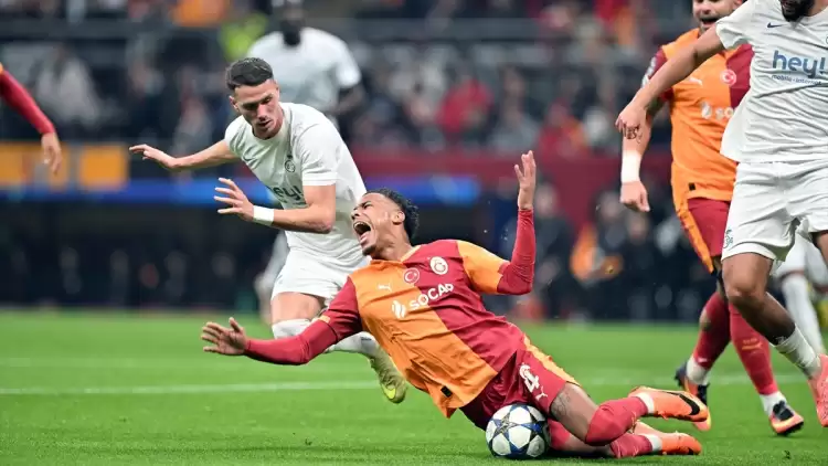 Galatasaray'a bir sakatlık şoku daha: Maça devam edemedi!