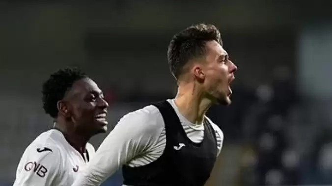 Ernest Muçi'den transfer açıklaması! ''Sözleşmem...''