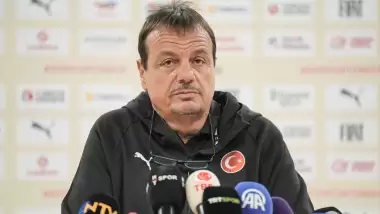 Ergin Ataman: "Hedefimiz şu anda Dünya Kupası'na katılmak"