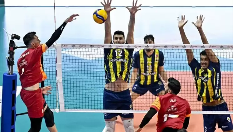 Galatasaray nefesleri kesen derbide Fenerbahçe'yi mağlup etti