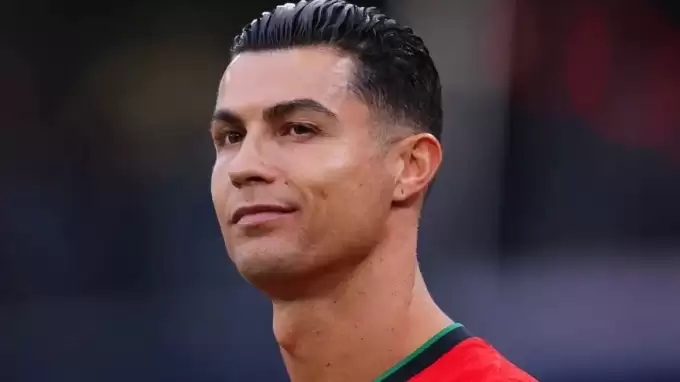 Ronaldo'dan alkışlanacak hareket