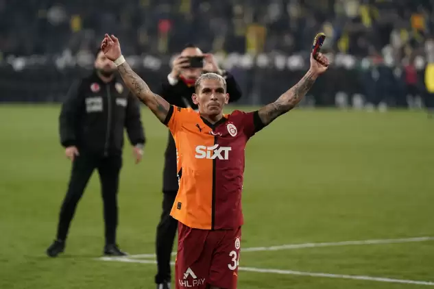 Galatasaray'da, Fenerbahçe derbilerinin en deneyimlileri Torreira ile Barış Alper