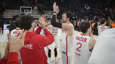 12 Dev Adam'da hedef 2'de 2: Rakip İsviçre!