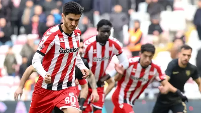 Sivasspor'un sahasında bileği bükülmüyor!