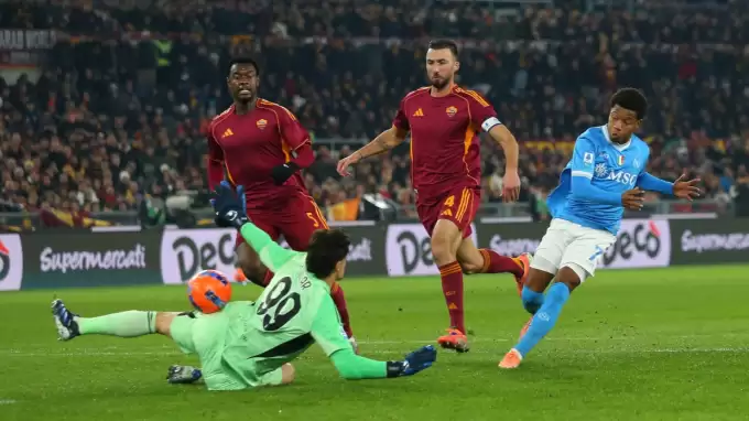 Napoli'den zorlu Juventus maçı öncesi kritik galibiyet