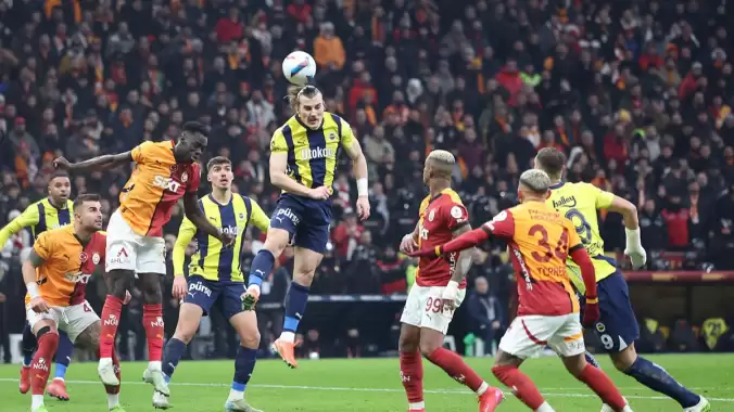 Yapay zekalar Fenerbahçe-Galatasaray derbisi sonucunu tahmin etti! Flaş sonuçlar...