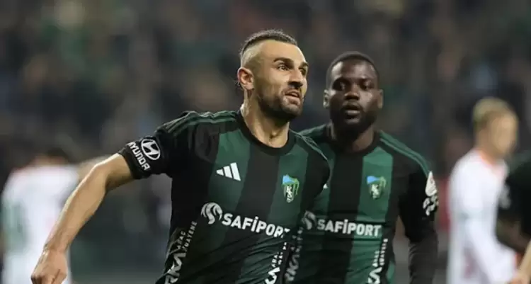 Kocaelispor taraftarının tepkisi Serdar Dursun'a derbi paylaşımını sildirdi