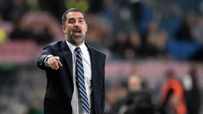 Arda Turan çılgına döndü! Rivbas maçında rakip kulübeyi bastı! Men geldi...