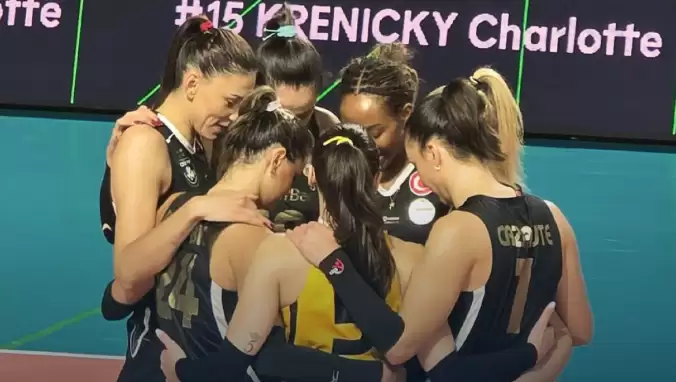 VakıfBank, Şampiyonlar Ligi deplasmanından galibiyetle ayrıldı