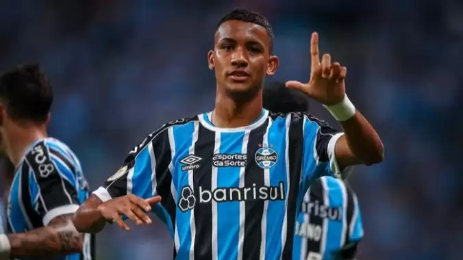 Göztepe'ye bir Brezilyalı forvet daha!