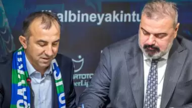 Çaykur Rizespor'da Recep Uçar imzayı attı