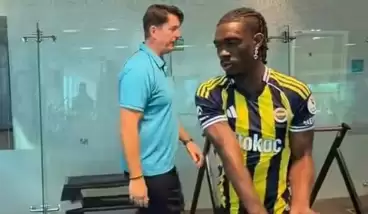 Taraftarları heyecanlandıran görüntü! Yıldız futbolcu Fenerbahçe formasıyla antrenman yaptı