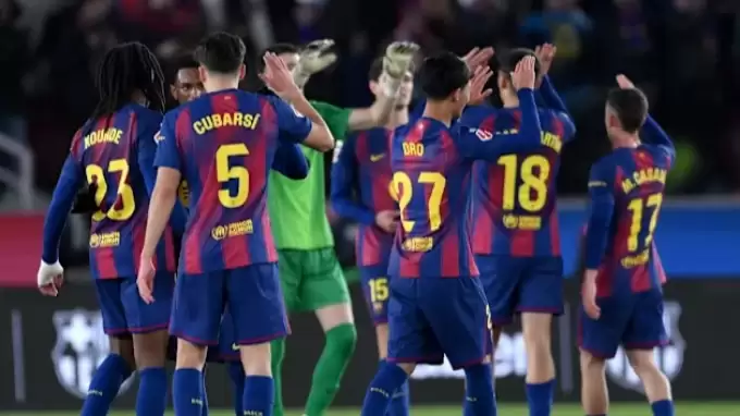 İspanyol devi transferi bitirdi: Barcelona’da 8 yıl daha kalacak