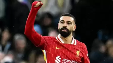 Futbol dünyasında bomba etkisi yaratacak transfer iddiası! Salah'a Süper Lig devinden teklif...