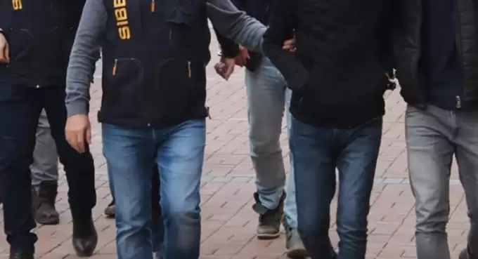 Futbolda yeni bahis operasyonu! Futbolcu, yönetici ve spor yorumcuları gözaltına alındı