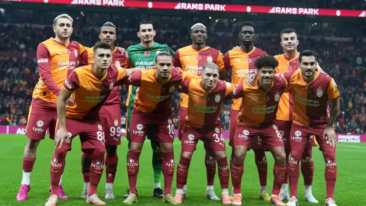 Galatasaray'da Okan Buruk derbinin 11'ini bozmadı