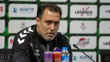 Sakaryaspor'da flaş istifa!