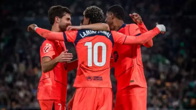 Ferran Torres hat-trick yaptı, Barcelona Real Betis'i dağıttı!