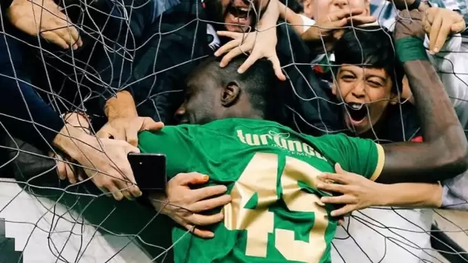 Mbaye Diagne fırtınası! Gol krallığı yarışında fark attı