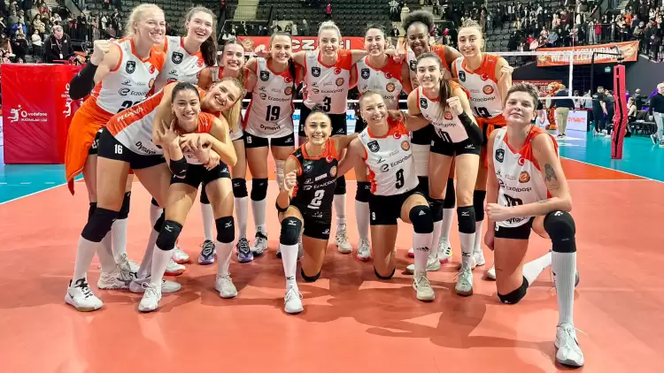 Eczacıbaşı Dynavit - Zeren Spor: 3-0 (Maç sonucu-yazılı özet)