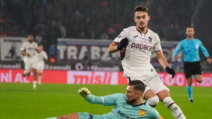 Trabzonspor'da Ernest Muçi fırtınası: Göztepe'yi de boş geçmedi!