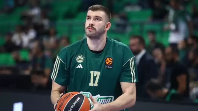 Panathinaikos'un eski Merkezefendili yıldızından tarihi performans!