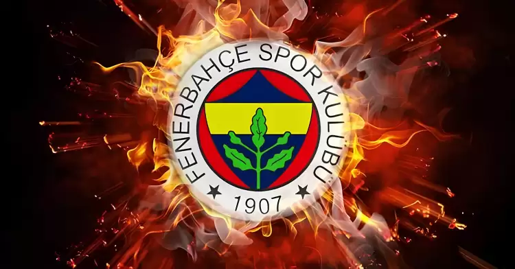 Fenerbahçe'de bir kadro dışı daha! Resmi açıklama geldi