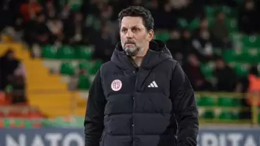 Antalyaspor Teknik Direktörü Erol Bulut, Galatasaray maçı için konuştu: "Bu hafta içerisinde..."