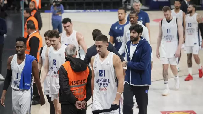 Anadolu Efes, bu sezon hayal kırıklığı yaşatıyor