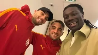 Gomis'ten Galatasaray'a ziyaret!