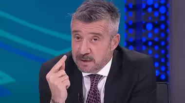 Tümer Metin'den Okan Buruk'a uyarı: "Birinin kırmızı kart görmesi bile daha iyi"