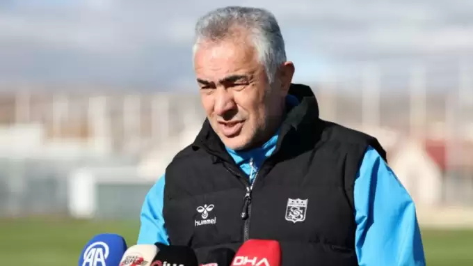 Mehmet Altıparmak: Transfer çalışmalarına başladık
