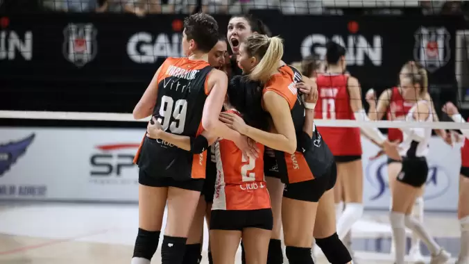 Eczacıbaşı, 5 setlik maçta gülen taraf!