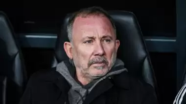 Beşiktaş'ta transfer operasyonu! Fenerbahçe'nin eski yıldızı da listede...