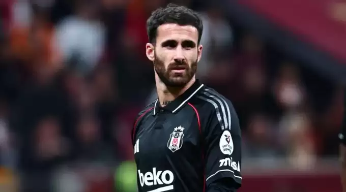 Beşiktaş'ta Trabzonspor maçı öncesi flaş Rafa Silva kararı