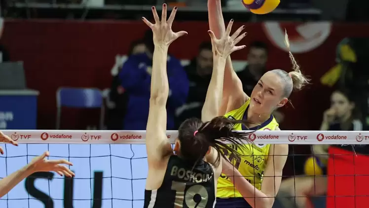 Filenin zirvesindeki maçta VakıfBank, Fenerbahçe'yi mağlup etti!