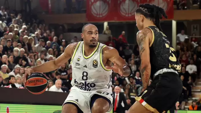 Finalin rövanşında Fenerbahçe çift haneden dönerek kazandı!